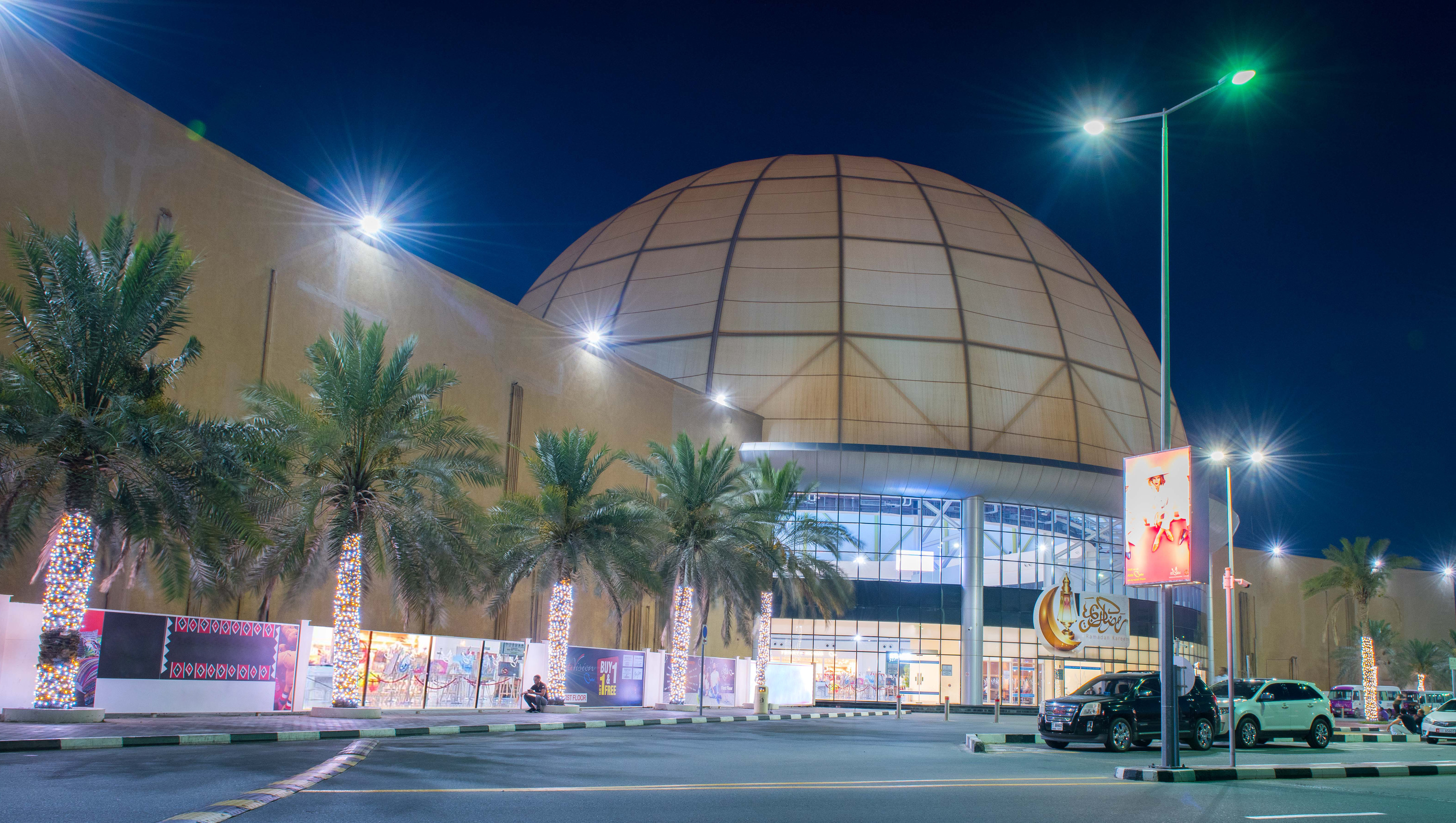 Which Is Better Dubai Outlet Mall Or Outlet Village Best Design Idea