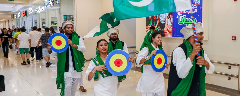 Celebrate India And Pakistan Independence Days With Spectacular Flashmobs At City Centre Deira