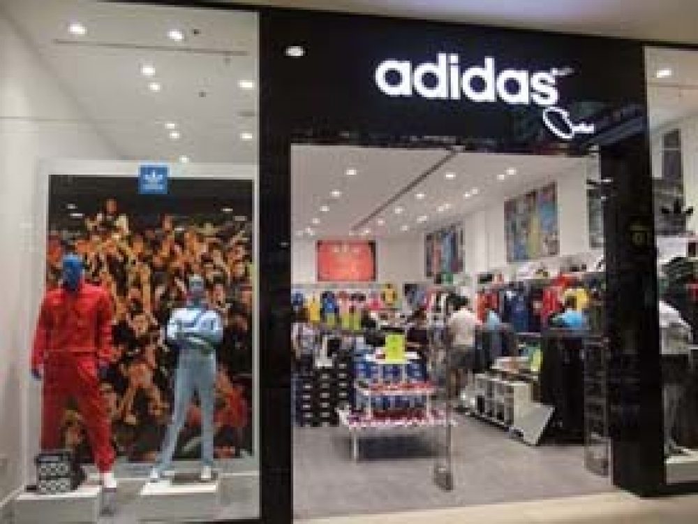 outlet mall adidas store