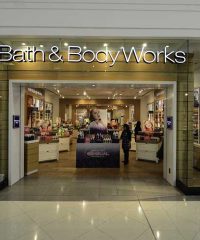 BATH & BODY WORKS