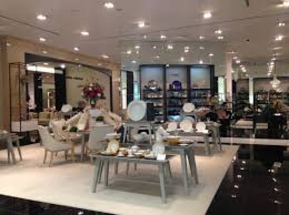 Bloomingdale&#39;s Furniture | Dubai Shopping Guide