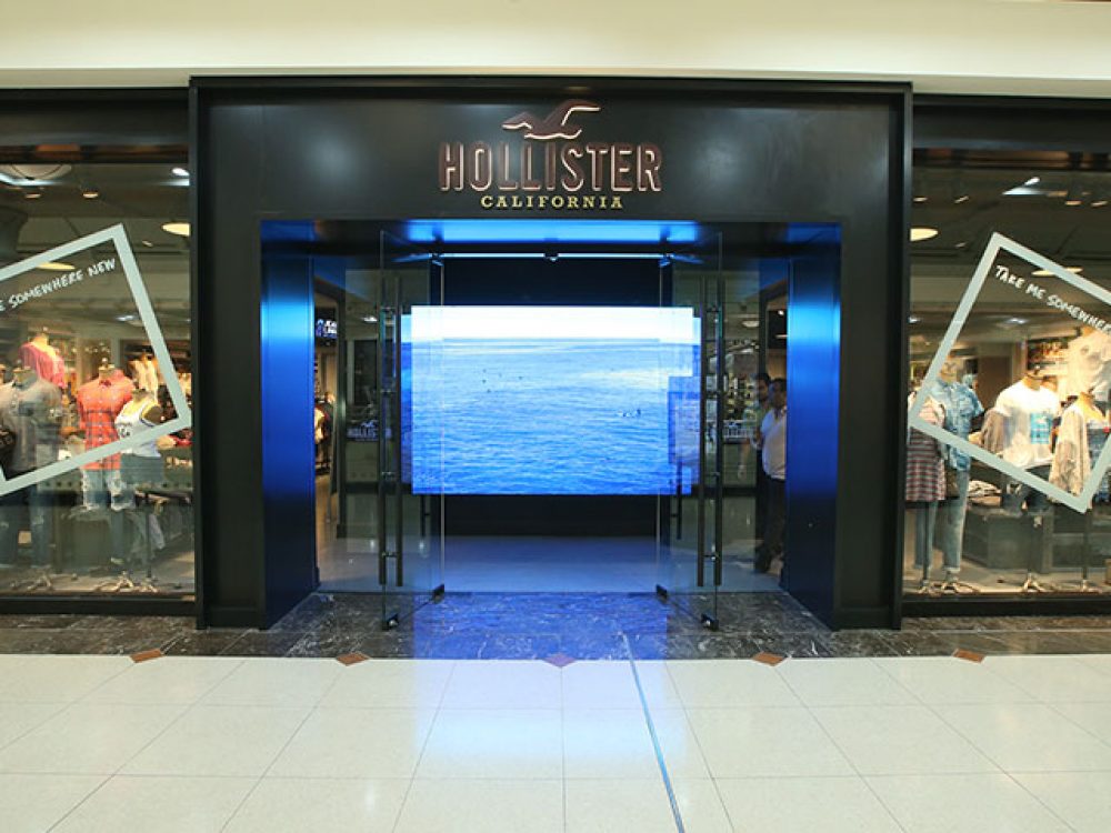 hollister mall of la